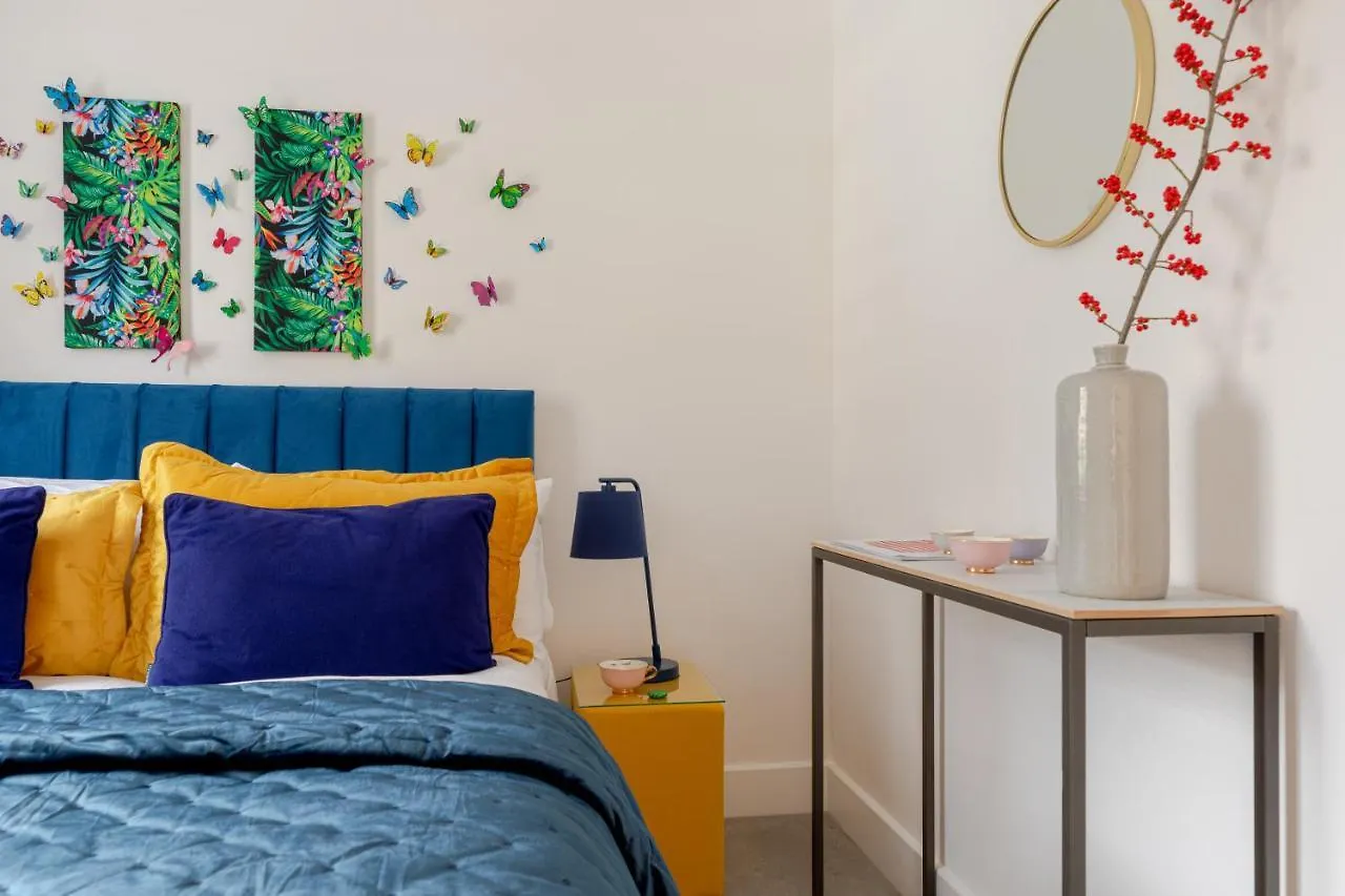 Apartament Off The Shard Xxl Design Family House With Garden Londyn Wielka Brytania