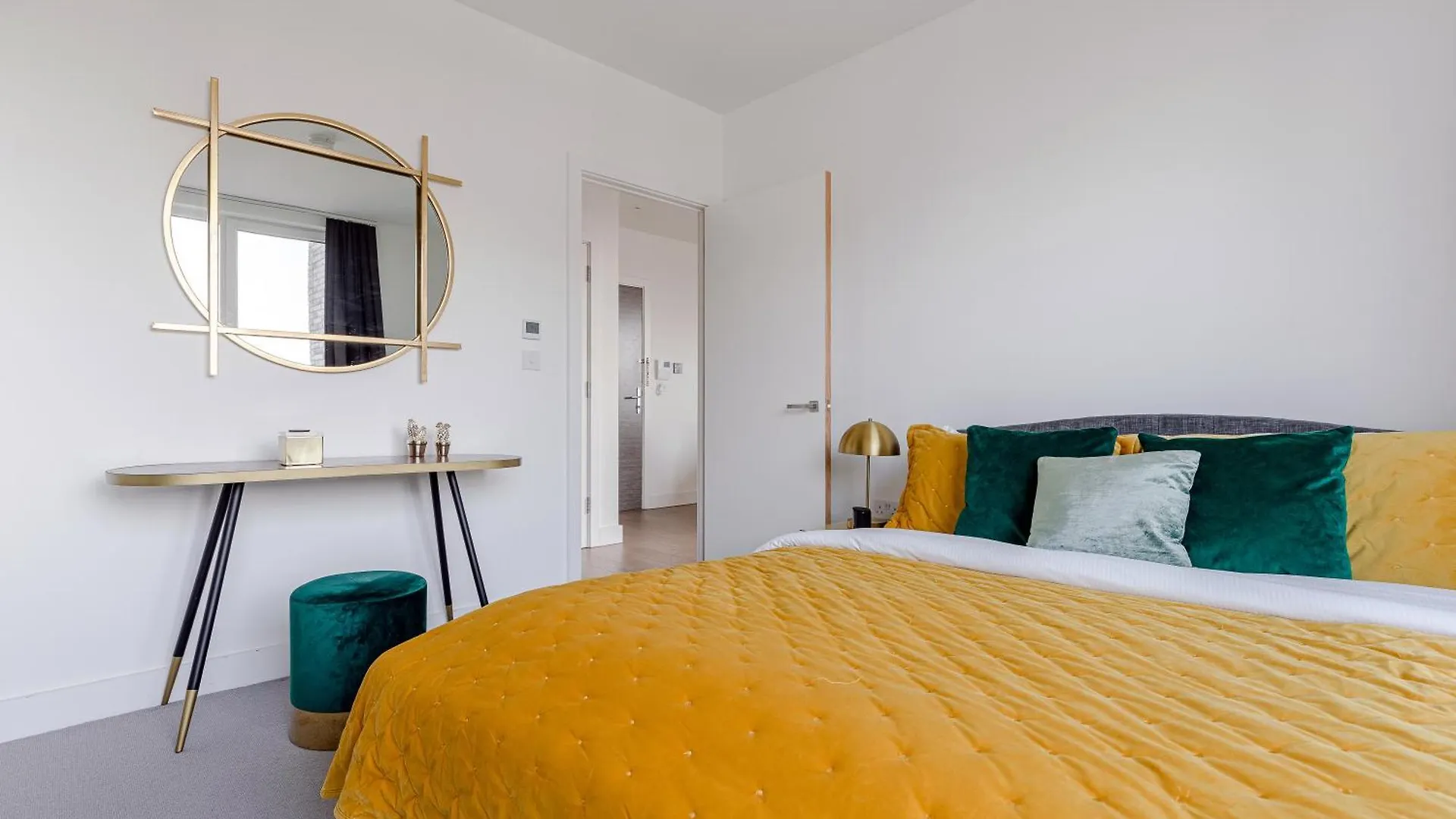 Apartament Off The Shard Xxl Design Family House With Garden Londyn Wielka Brytania